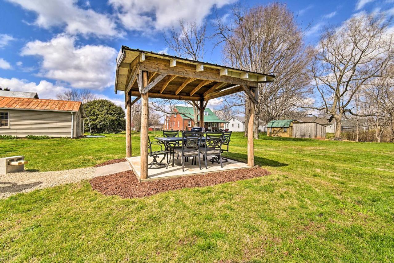 Charming Cave City Vacation Rental With Fire Pit! 外观 照片